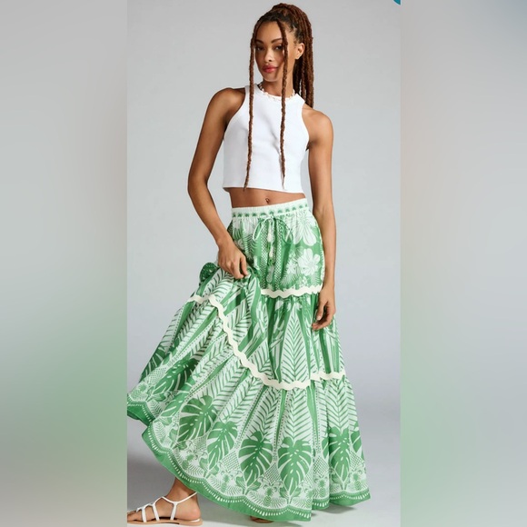 FARM Rio Macaw 🦜 Green Tropical Maxi Skirt Size Large - Picture 1 of 11